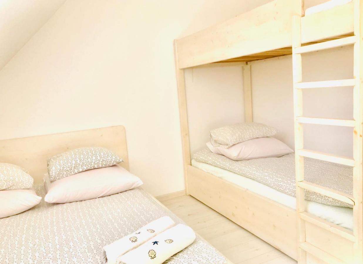 Domki I Apartamenty Caloroczne Koliber Władysławowo Esterno foto