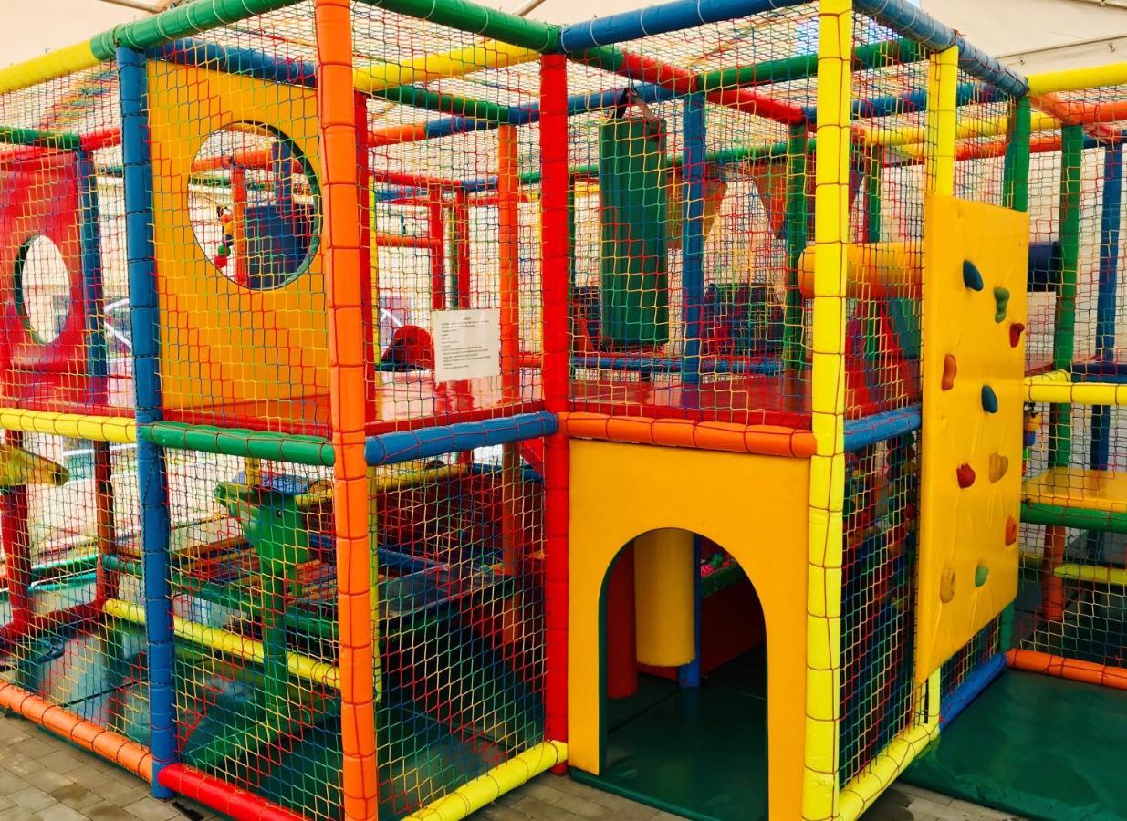 Domki I Apartamenty Caloroczne Koliber Władysławowo Esterno foto